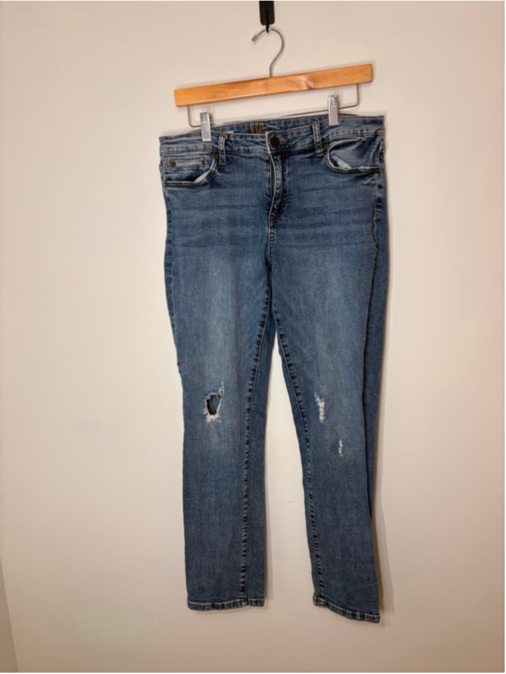 KUT From The Kloth Catherine Boyfriend Jeans Womens 10 Distressed Stretch